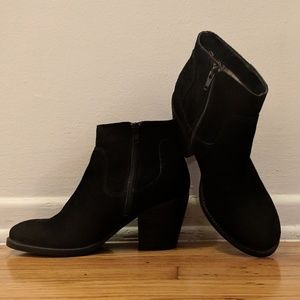 Seychelles Crazy For You Black Suede Ankle Boot